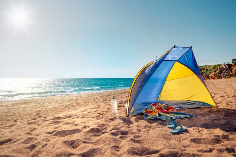 What To Look For When Purchasing A Beach Tent For Vacation?